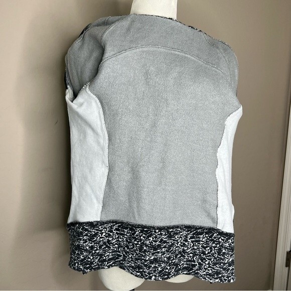 Lululemon Scuba Hoodie IV Iced Wave White Black Size 4 - Picture 3 of 8